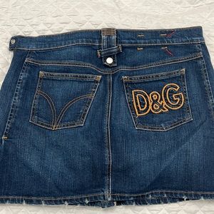D&G denim skirt size 30/44